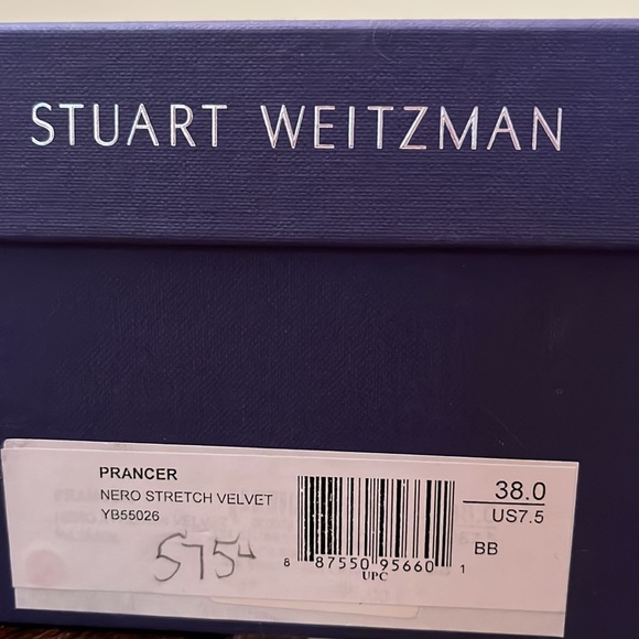 Stuart Weitzman booties size 38 - Picture 3 of 3